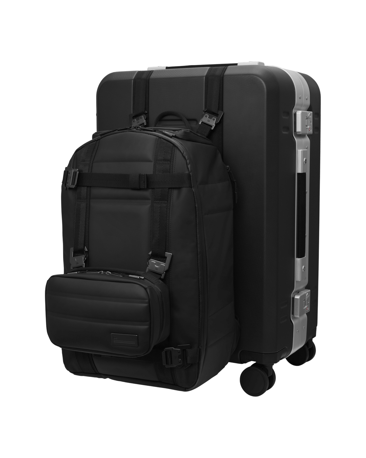 Ramverk Pro Check-in Luggage Medium Black Out