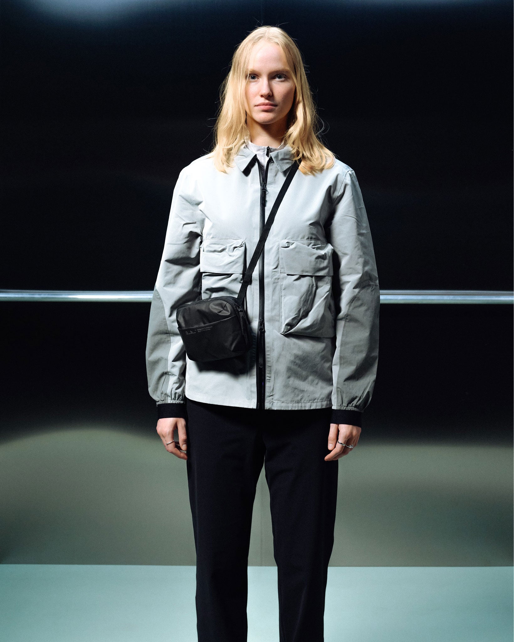 Ramverk Tech Organiser Black Out